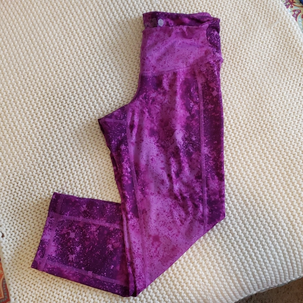 Cropped Athletic Leggings